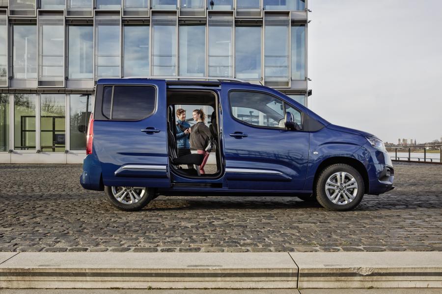  Toyota ProAce City Verso 2019 года  (EU) (фото 29 из 45)